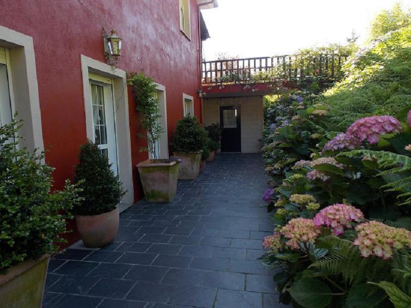 Apartamentos Guidan リバデオ エクステリア 写真